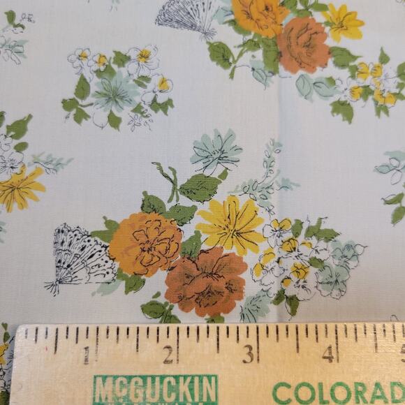 Vintage Enchanting Floral Fabric 2.5 Yards x 35" Yellow Orange Green Silky Feel - Picture 5 of 12